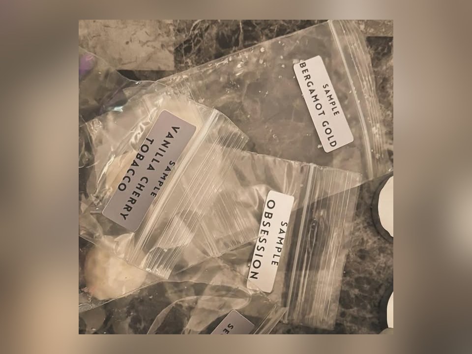 عينات العطور